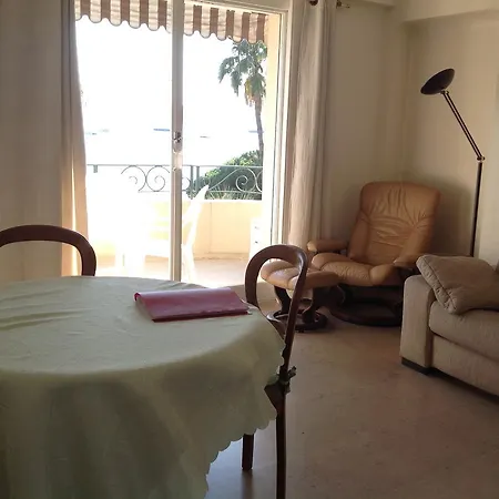 アパート Croisette One Bedroom